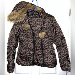 Daytrip Leopard print women’s coat size Medium